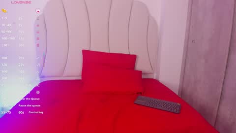 Kaity Lane online show from 10.11.25