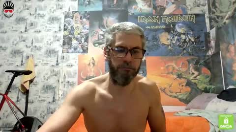 Snapshot of kaivbyry chatting on 03.11.25 kalayashka online show from 03.11.25