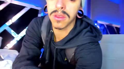 Kale online show from 12.23.25