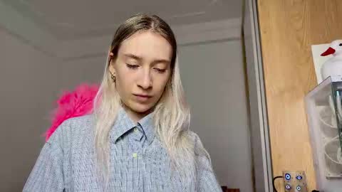 Snapshot of kali_the_goddess chatting on 10.24.25 kali_the_goddess online show from 10.24.25
