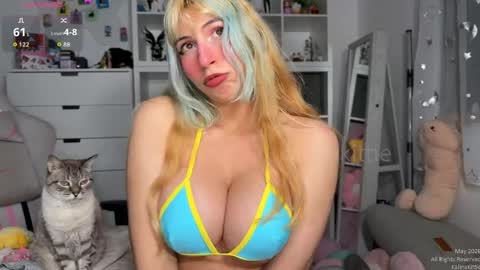 Snapshot of kalina_kittie chatting on 05.11.26 Kalina Kittie online show from 05.11.26