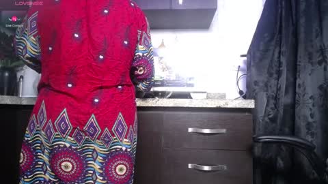 Alisha online show from 02.06.25