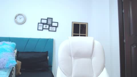 Snapshot of kam_lopez chatting on 01.26.25 Kamilalopez online show from 01.26.25