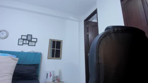 Snapshot of kam_lopez chatting on 09.23.25 Kamilalopez online show from 09.23.25