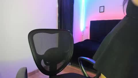 Snapshot of kamala_khan_tx chatting on 02.25.26 Online 800 to 1400 online show from 02.25.26