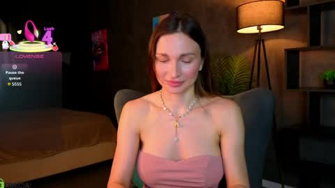 Snapshot of kamila_lee chatting on 06.06.26 Kamila GMT2 Tue 10 AM - 4 PMWed 3-9 AM Thur 3-9 AM Fri 3-9 AM Sat 10 AM - 4 PM. online show from 06.06.26