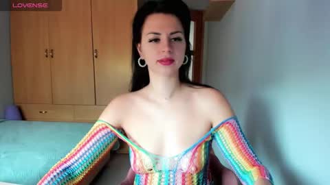 Snapshot of kamila_malina chatting on 10.08.25 kamila_malina online show from 10.08.25