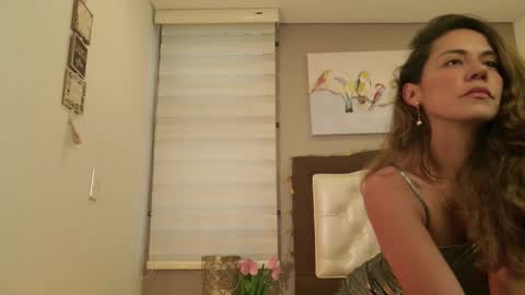 Kamila Sins online show from 12.04.25