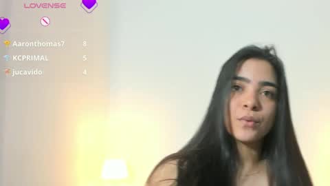 Snapshot of kamilabetancourt chatting on 04.25.26 Kamila Betancourt online show from 04.25.26