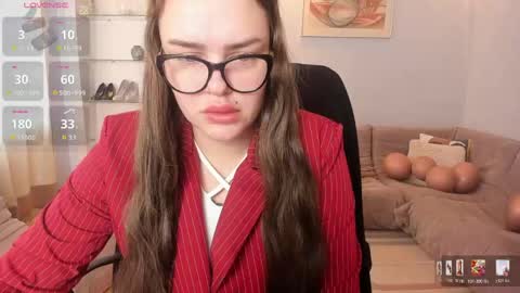 Snapshot of kamilagame chatting on 04.28.26 Camila online show from 04.28.26