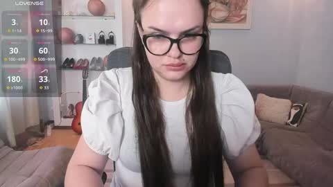 Snapshot of kamilagame chatting on 05.21.26 Camila online show from 05.21.26