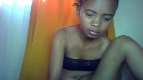 kamillah69 online show from 11.10.25