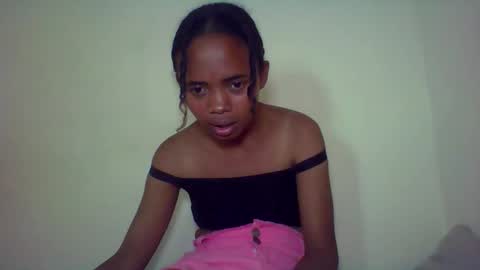 kamillah69 online show from 11.15.25