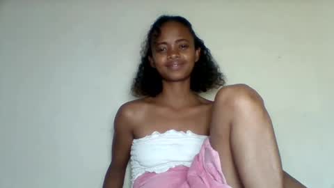 kamillah69 online show from 12.13.25