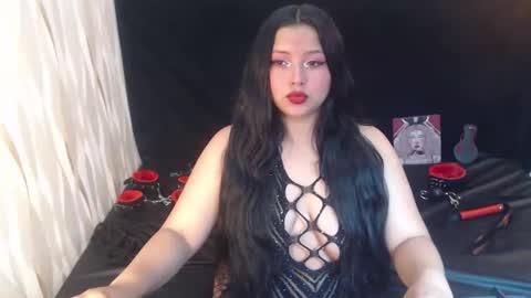 Snapshot of kamylabiker chatting on 04.29.26 kamylabiker online show from 04.29.26