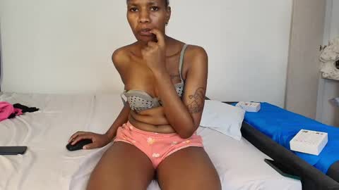 kandy_sweetss online show from 04.30.26