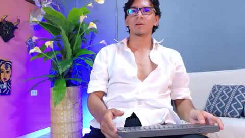 kane_del_toro online show from 10.29.25