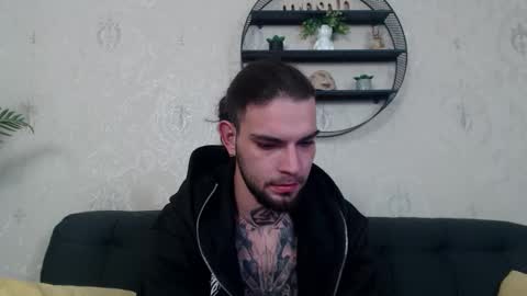 Snapshot of kanehunter chatting on 11.26.25 Kane online show from 11.26.25