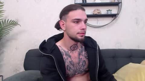 Snapshot of kanehunter chatting on 12.02.25 Kane online show from 12.02.25