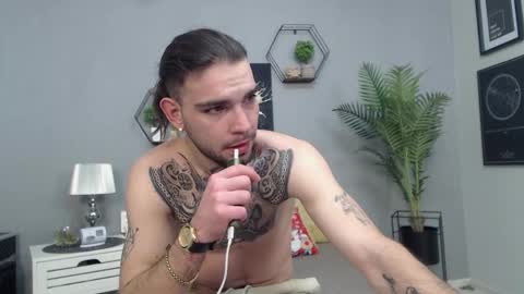 Snapshot of kanehunter chatting on 01.14.26 Kane online show from 01.14.26