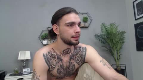 Snapshot of kanehunter chatting on 01.15.26 Kane online show from 01.15.26