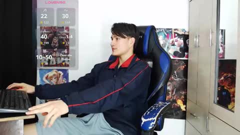 Snapshot of kanekixxxhot chatting on 06.08.26 andres online show from 06.08.26