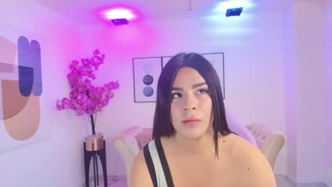 Kaori online show from 12.18.25