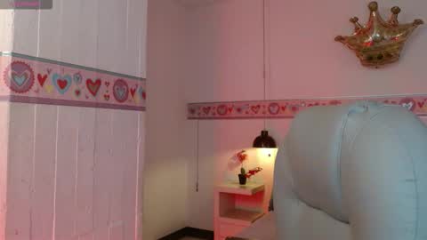 Snapshot of kaoryy_1 chatting on 12.17.25 kaoryy_1 online show from 12.17.25