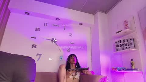 Snapshot of kaoss_angel chatting on 04.14.26 Kaoss Angel online show from 04.14.26