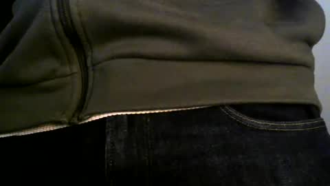 Snapshot of kapitein_rob chatting on 12.21.24 Robbie online show from 12.21.24