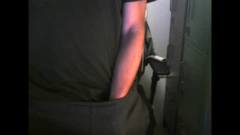 Snapshot of kapitein_rob chatting on 01.04.25 Robbie online show from 01.04.25