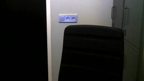 Snapshot of kapitein_rob chatting on 10.15.25 Robbie online show from 10.15.25