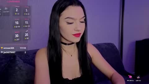 kara_life online show from 10.30.25