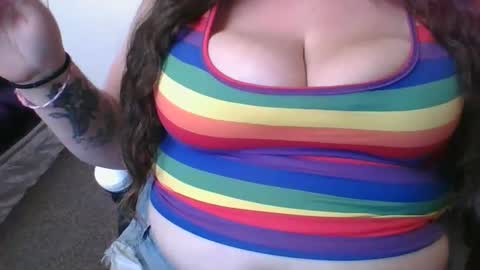 Snapshot of karamelbaby89 chatting on 12.07.24 karamelbaby89 online show from 12.07.24