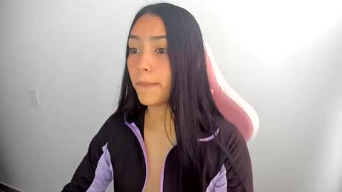 karely_sweet_ online show from 05.02.26