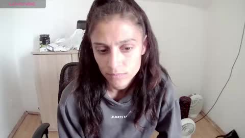 karenwinston18 online show from 05.15.26