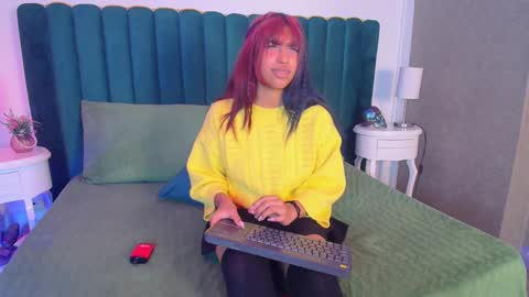 Snapshot of karin_ks chatting on 02.08.25 Karina online show from 02.08.25