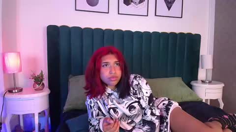 Snapshot of karin_ks chatting on 02.25.25 Karina online show from 02.25.25