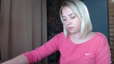 Snapshot of karina_fun chatting on 01.23.25 karina online show from 01.23.25