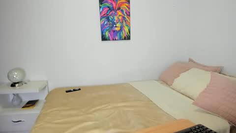 Snapshot of karina_lopez7 chatting on 01.21.25 karina_lopez7 online show from 01.21.25