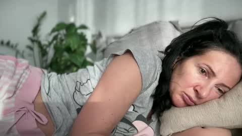 Snapshot of karinablair chatting on 02.10.25 Karina online show from 02.10.25