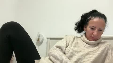 Snapshot of karinablair chatting on 10.07.25 Karina online show from 10.07.25