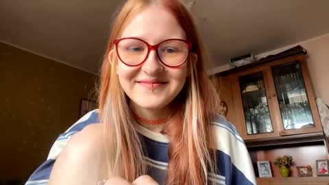 Karina online show from 02.15.26