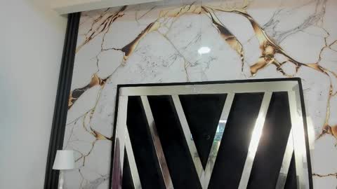 KarinaSimonz online show from 11.04.25