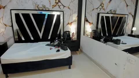 KarinaSimonz online show from 12.04.25