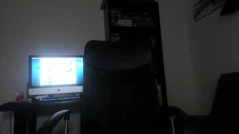 KARINNA  RAVEN online show from 12.21.25