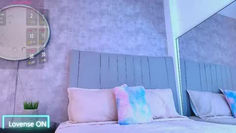 Karla online show from 11.15.25