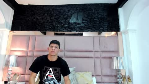 Karla  Alex  online show from 01.14.25