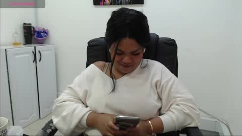 Snapshot of karla_cg chatting on 06.01.26 karla_cg online show from 06.01.26