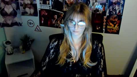 Karla online show from 10.16.25